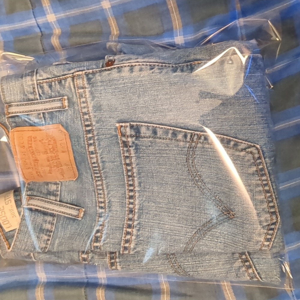 Jeans - Picture 5 of 5